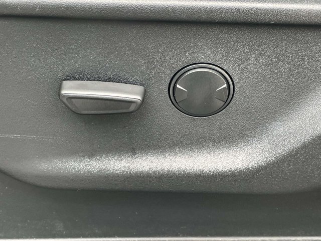 Used 2023 Ford F150 XLT AWD/4WD image 16