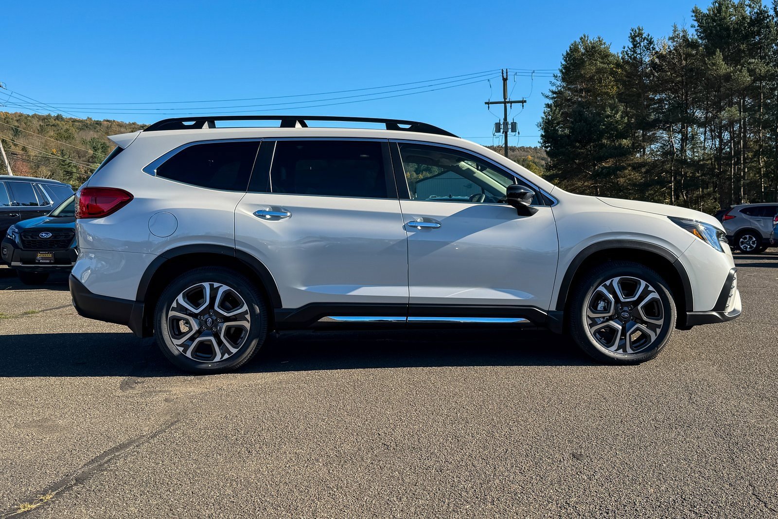 New 2025 Subaru Ascent Touring w/ Popular Package #1 image 2