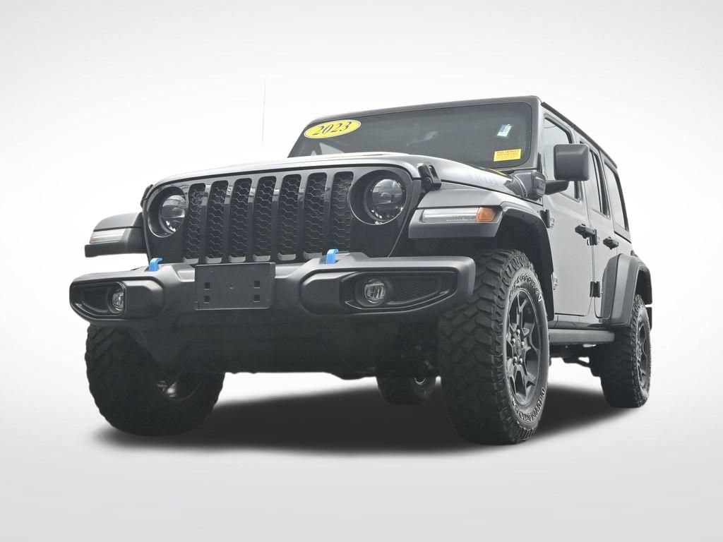 Used 2023 Jeep Wrangler Unlimited w/ Cold Weather Group AWD/4WD image 32