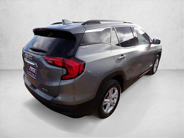 Used 2020 GMC Terrain SLE w/ Driver Convenience Package image 4