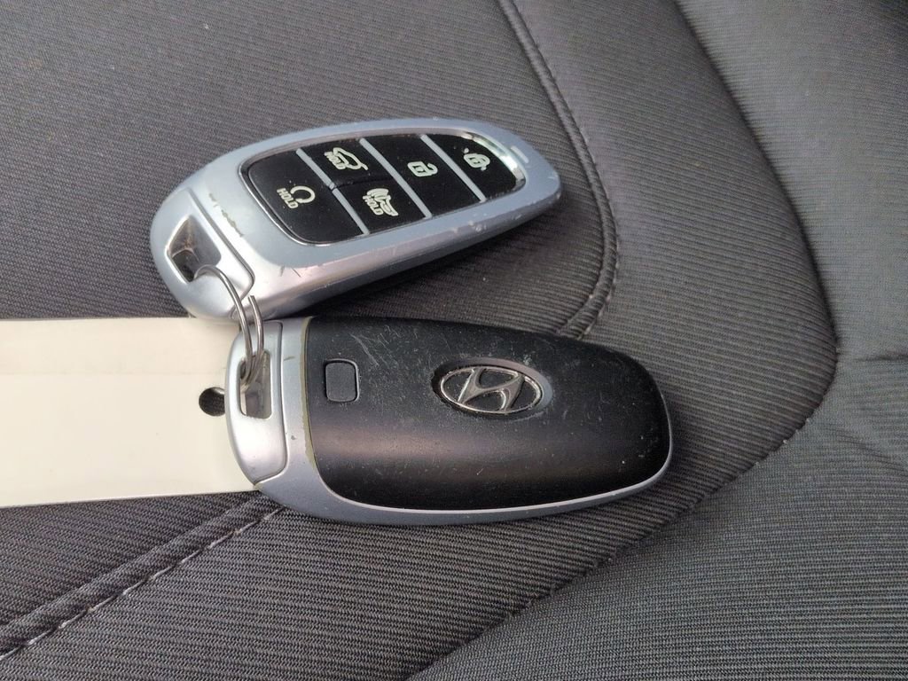 Used 2023 Hyundai Tucson SEL image 33