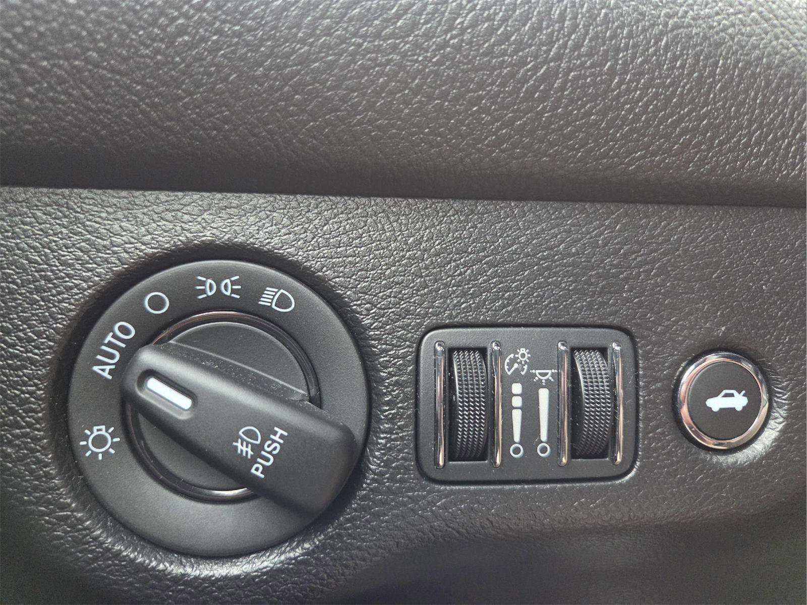 Used 2022 Dodge Challenger R/T Scat Pack image 27