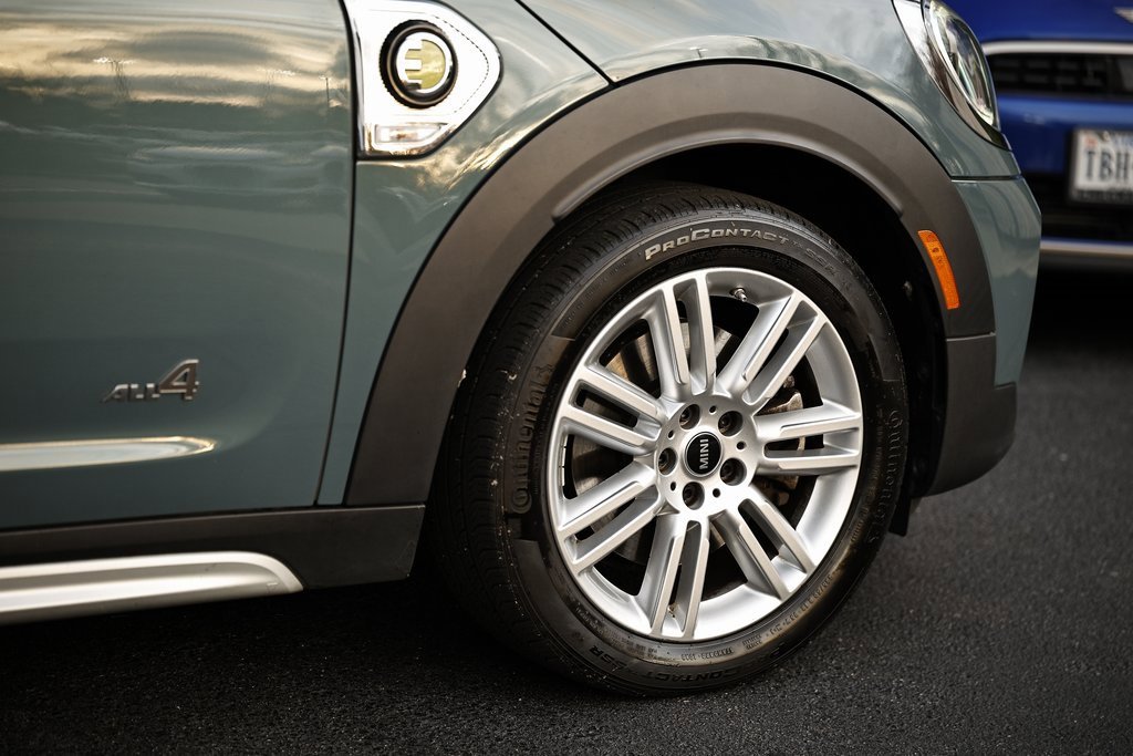 Used 2023 MINI Cooper Countryman SE w/ Signature Upholstery Package image 5