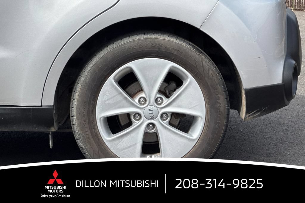 Used 2016 Kia Soul FWD image 28