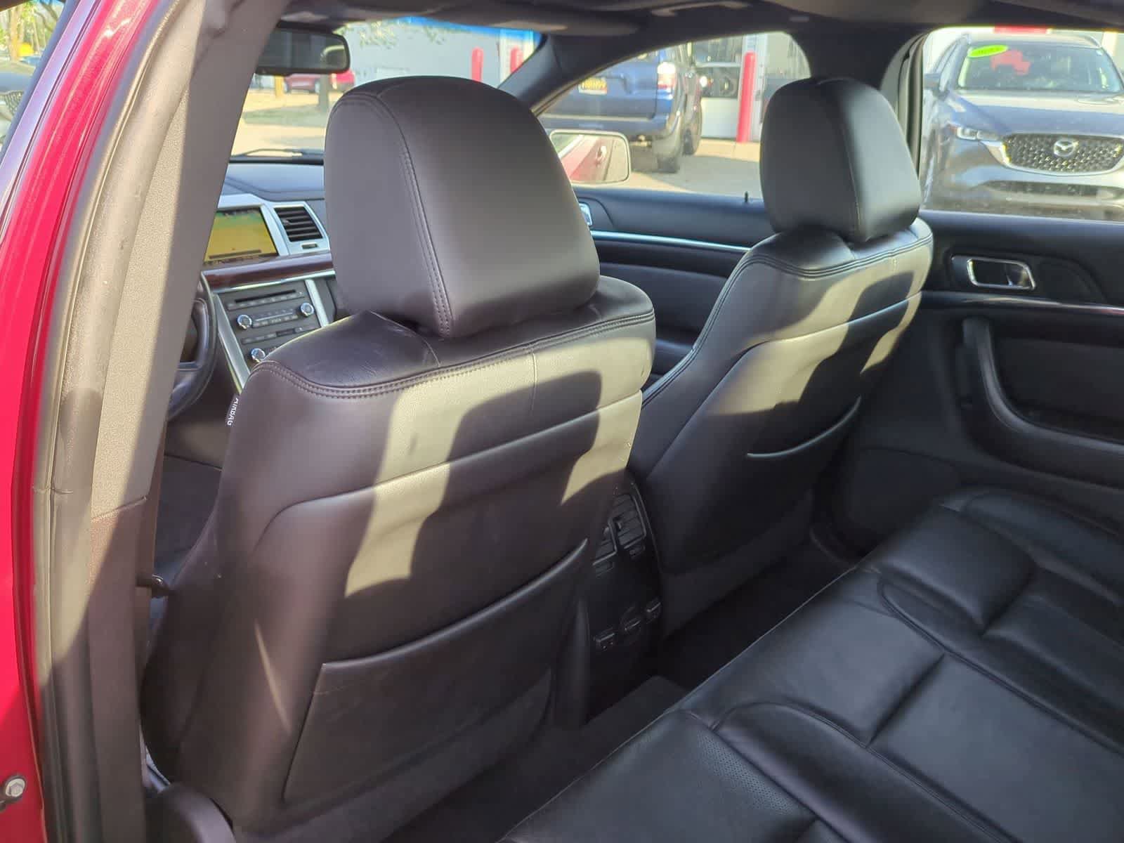 Used 2009 Lincoln MKS AWD image 17