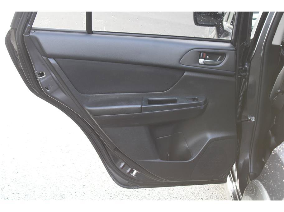 Used 2014 Subaru Crosstrek 2.0i Premium image 11