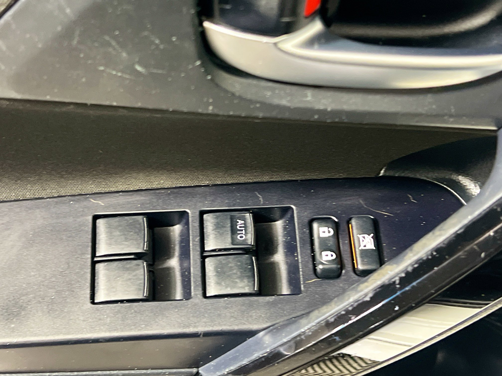 Used 2018 Toyota Corolla iM image 16