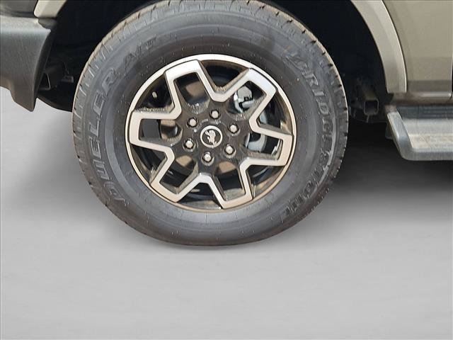 New 2026 Ford Bronco Outer Banks AWD/4WD image 10
