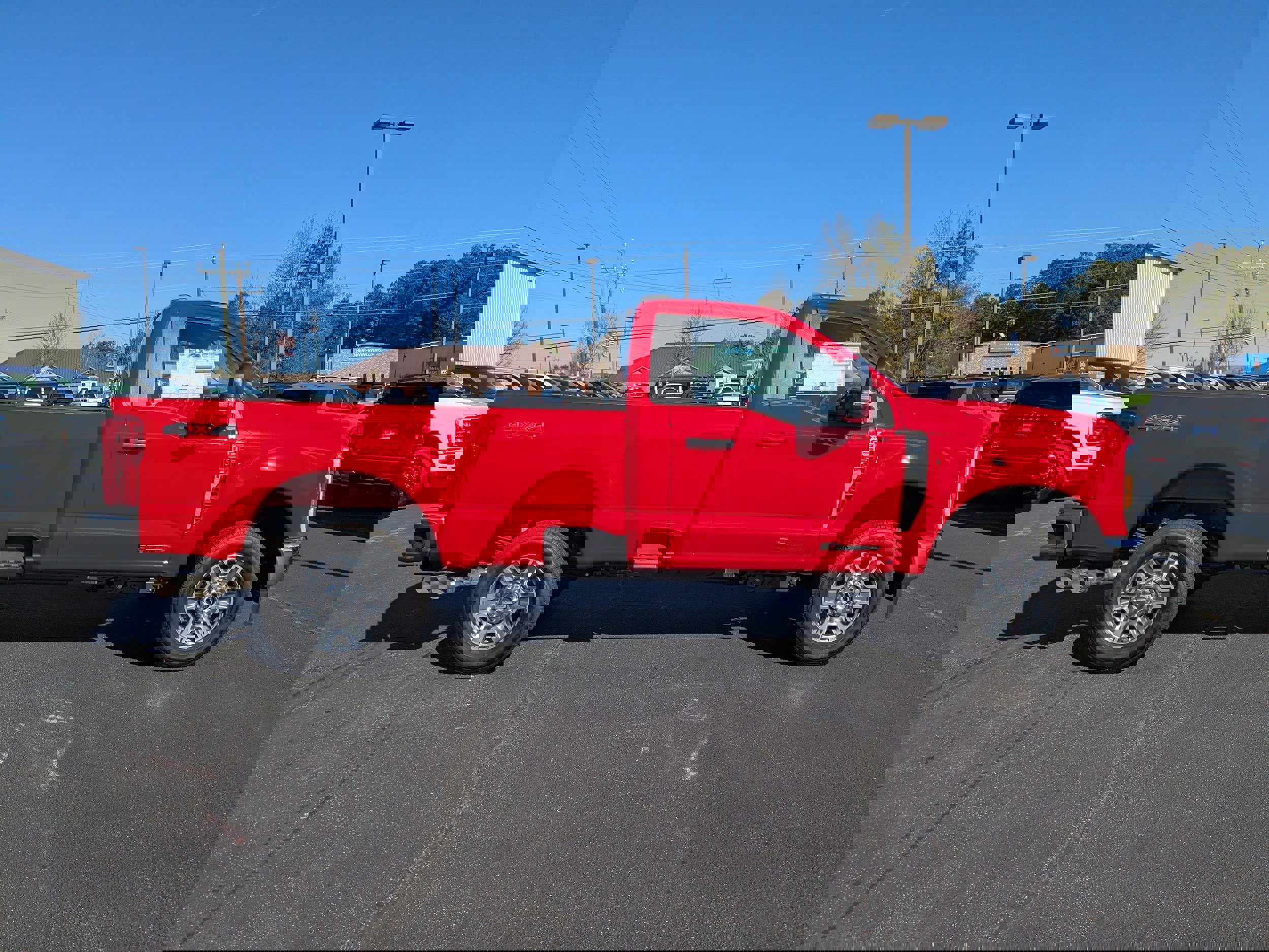 New 2025 Ford F250 XLT w/ F-250 >10K GVWR Package image 3