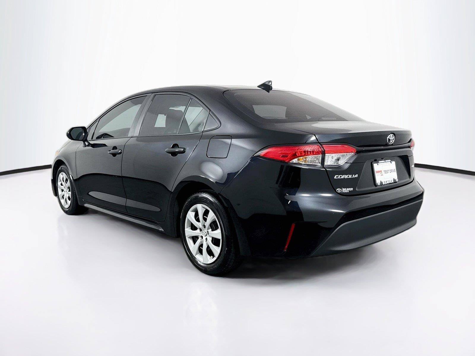 Certified 2025 Toyota Corolla LE w/ Convenience Package FWD image 12