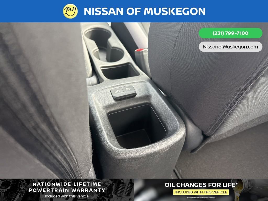 New 2025 Nissan Versa S w/ Trunk Package image 25