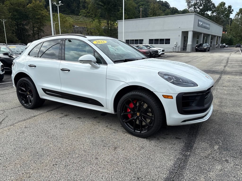 Used 2022 Porsche Macan GTS AWD/4WD image 7