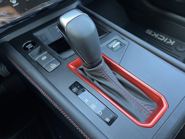 New 2026 Nissan Kicks SR image 19