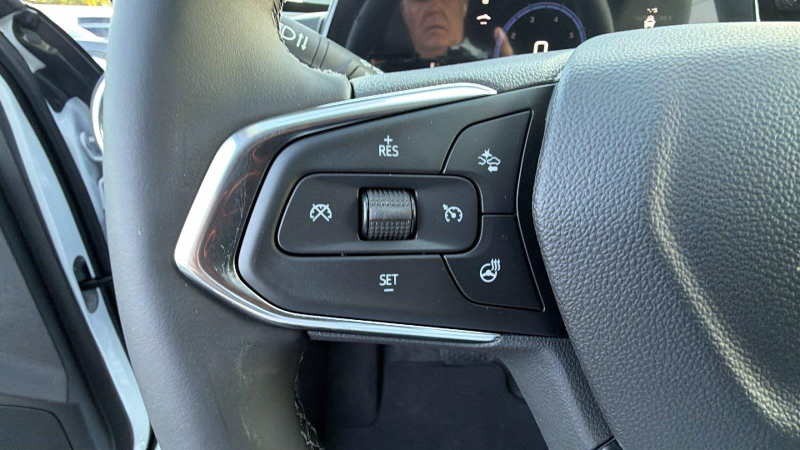 New 2026 Chevrolet Trax ACTIV w/ Driver Confidence Package FWD image 22