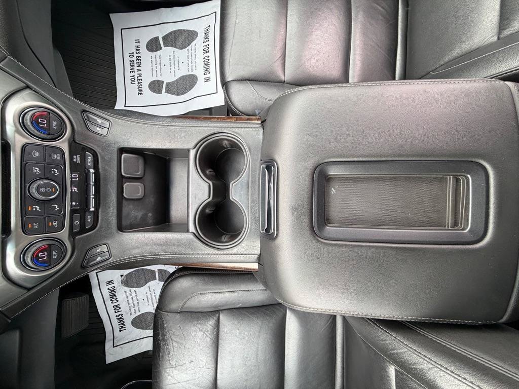 Used 2019 Chevrolet Tahoe LT w/ LT Signature Package RWD image 24