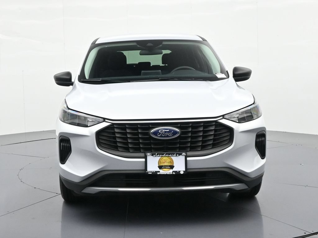 Used 2025 Ford Escape Active FWD image 3