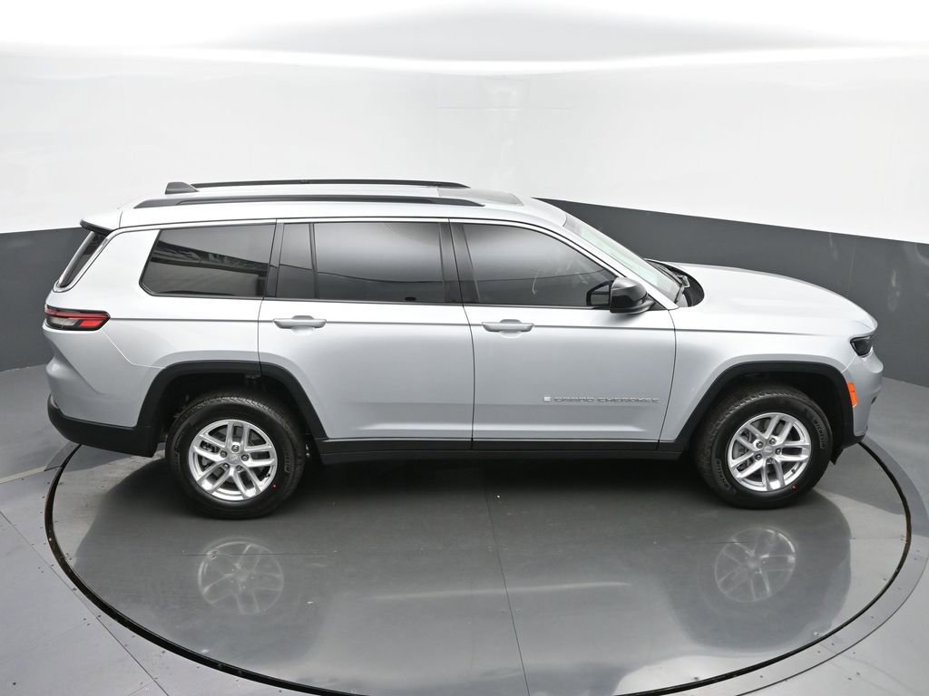 New 2025 Jeep Grand Cherokee L Laredo w/ Luxury Tech Group I image 45