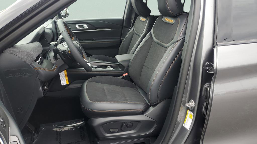 New 2026 Ford Explorer Tremor w/ Tremor Convenience Package image 14