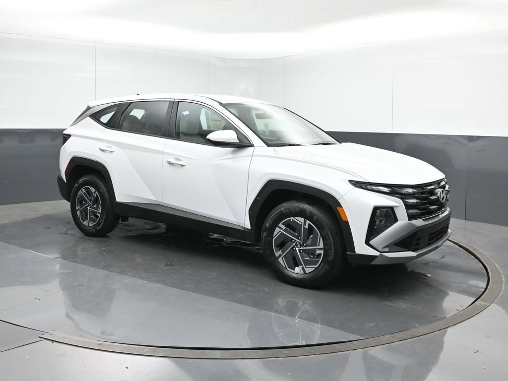 New 2026 Hyundai Tucson Blue SE image 7