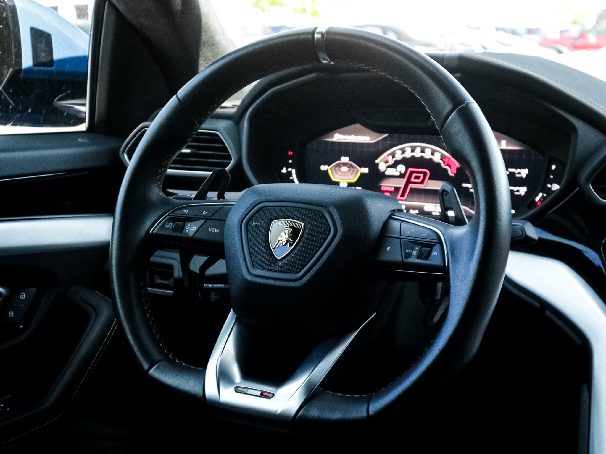 Used 2024 Lamborghini Urus S AWD/4WD image 18