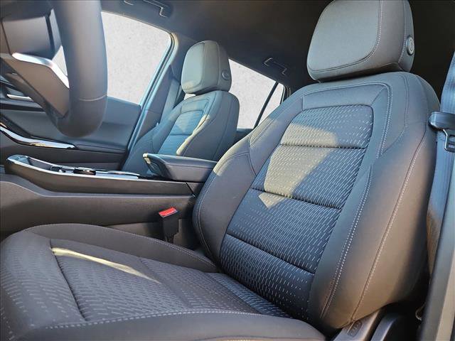 New 2026 Chevrolet Equinox LT w/ Midnight Edition image 4