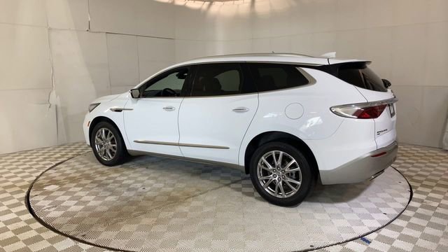 Certified 2024 Buick Enclave Essence w/ Experience Buick Package AWD/4WD image 6