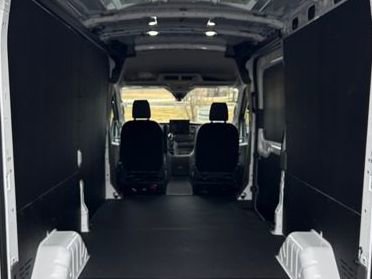 New 2026 Ford Transit 250 148 Medium Roof RWD image 18