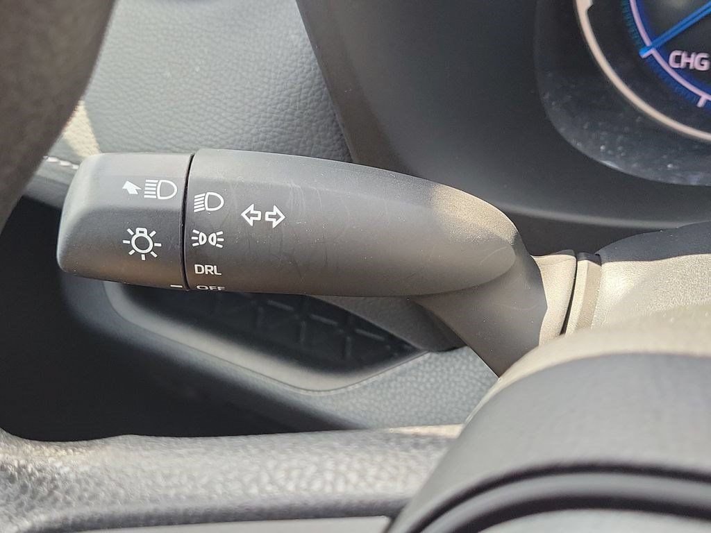 Certified 2024 Toyota RAV4 LE AWD/4WD image 11