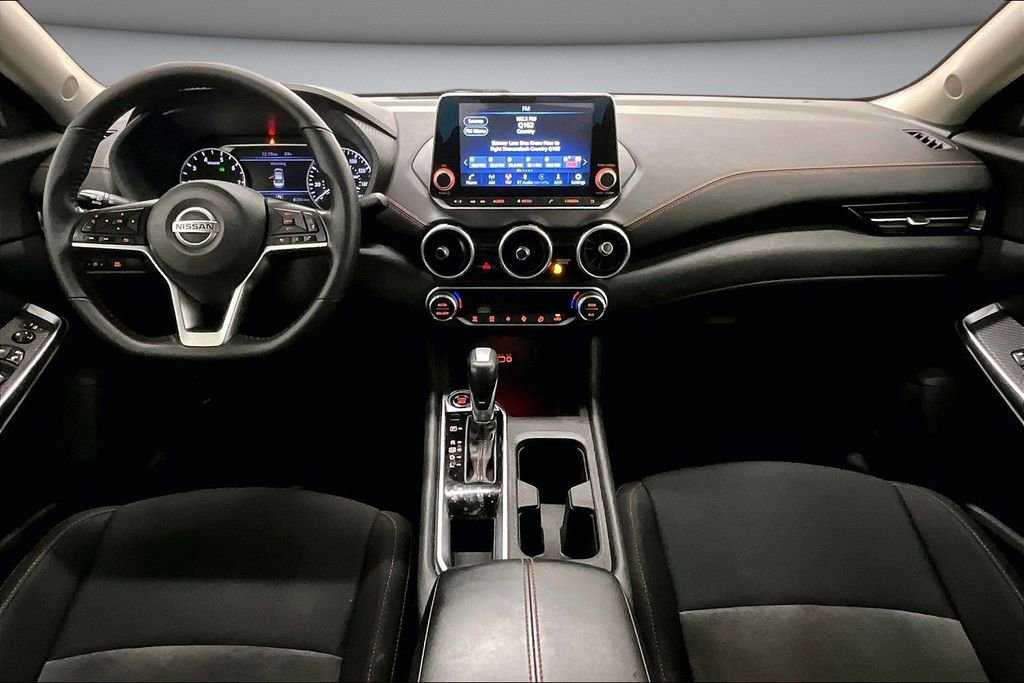 Used 2023 Nissan Sentra SR w/ Electronics Package FWD image 7
