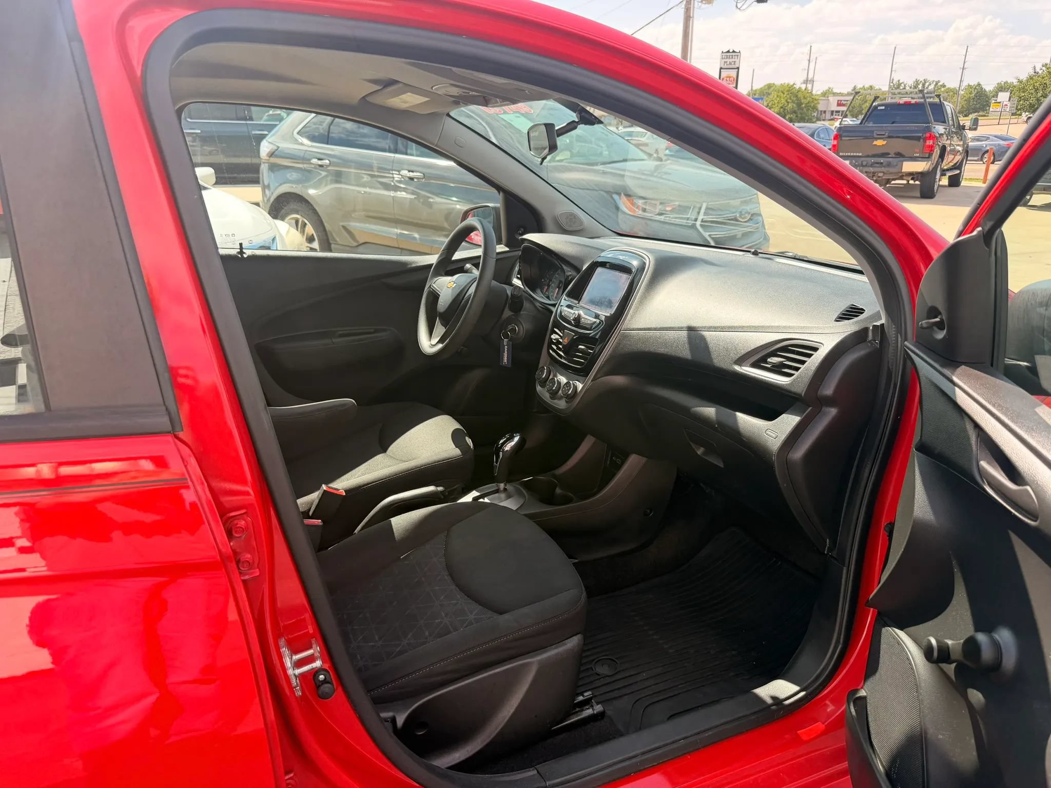 Used 2020 Chevrolet Spark LS FWD image 28