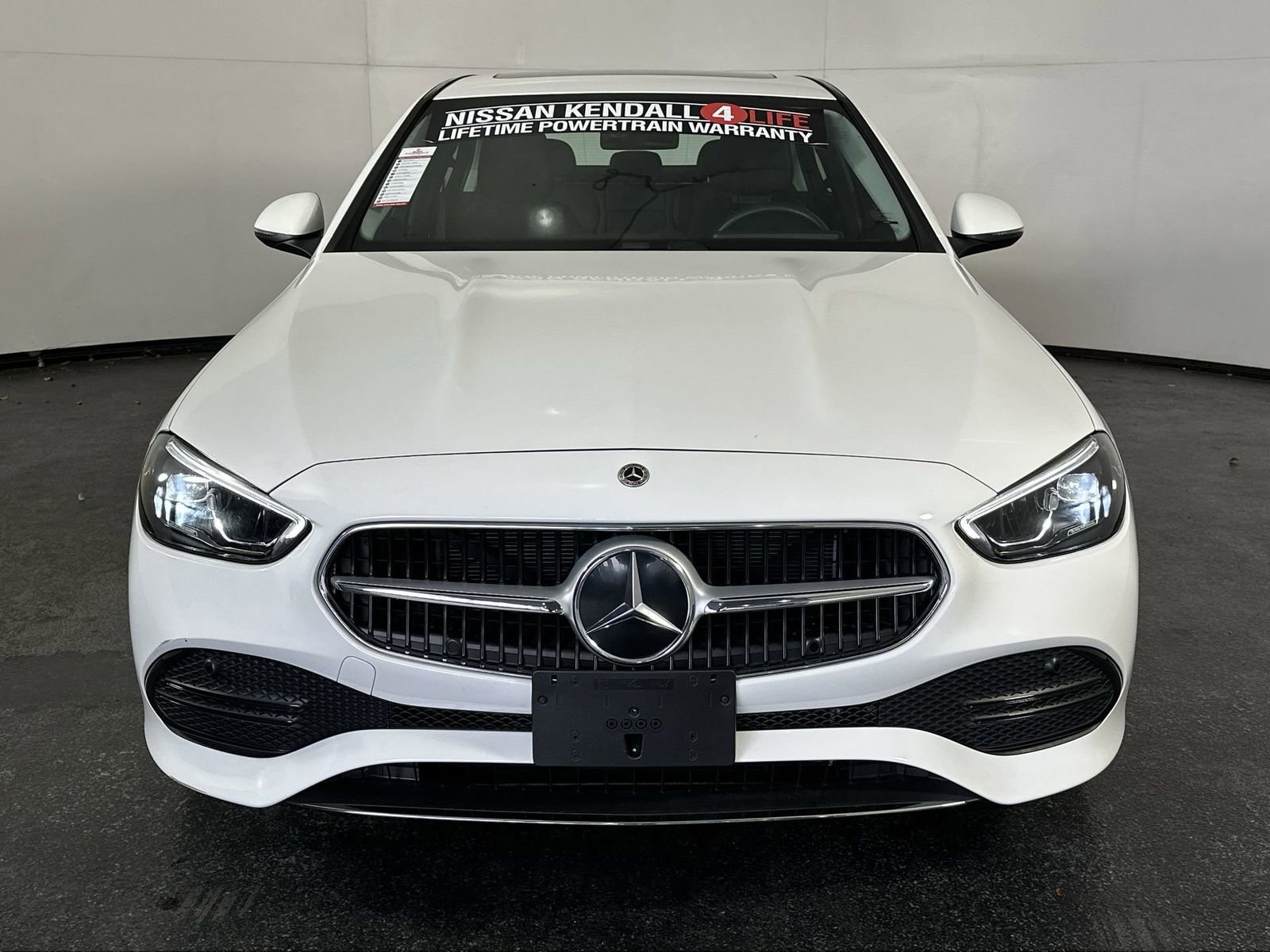 Used 2025 Mercedes-Benz C 300 Sedan image 3