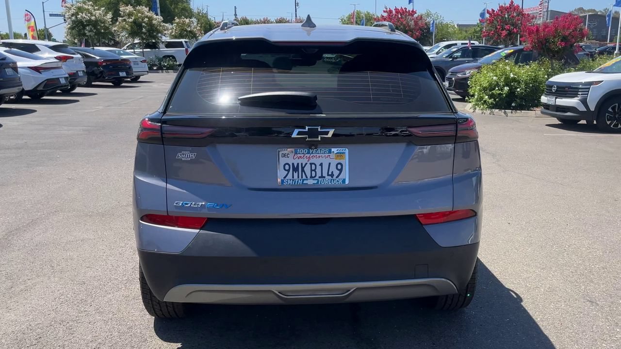 Used 2023 Chevrolet Bolt EUV Premier FWD image 6