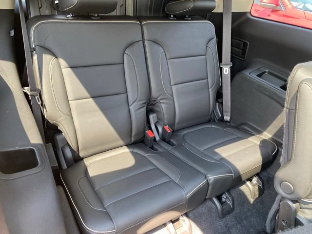 Used 2019 GMC Acadia Denali w/ Technology Package AWD/4WD image 35