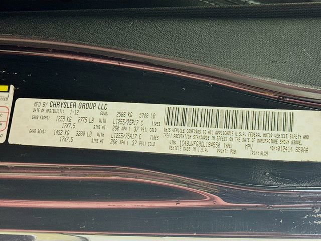 Used 2012 Jeep Wrangler Unlimited Rubicon w/ Connectivity Group image 31