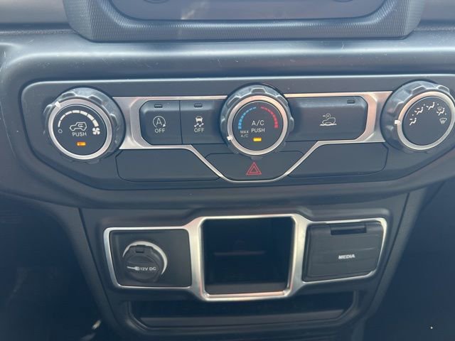 Used 2021 Jeep Wrangler Sport AWD/4WD image 8