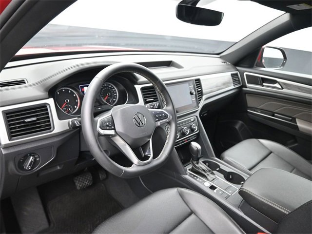 Used 2021 Volkswagen Atlas Cross Sport SE image 31