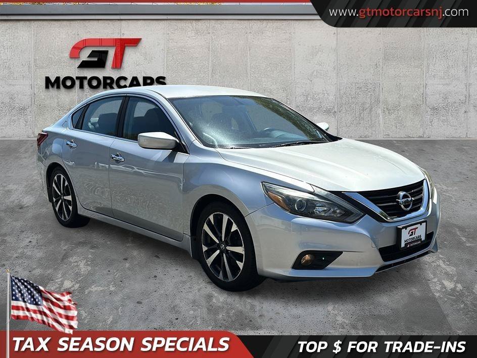 Used 2017 Nissan Altima 2.5 SR FWD image 3