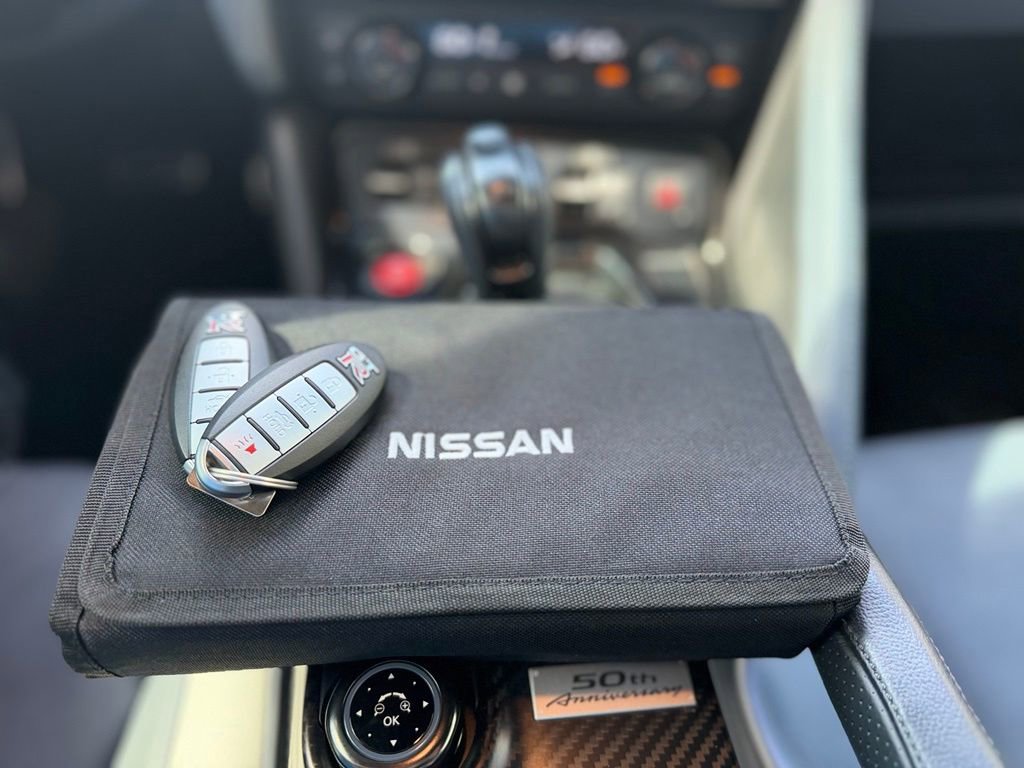 Used 2020 Nissan GT-R Premium AWD/4WD image 26