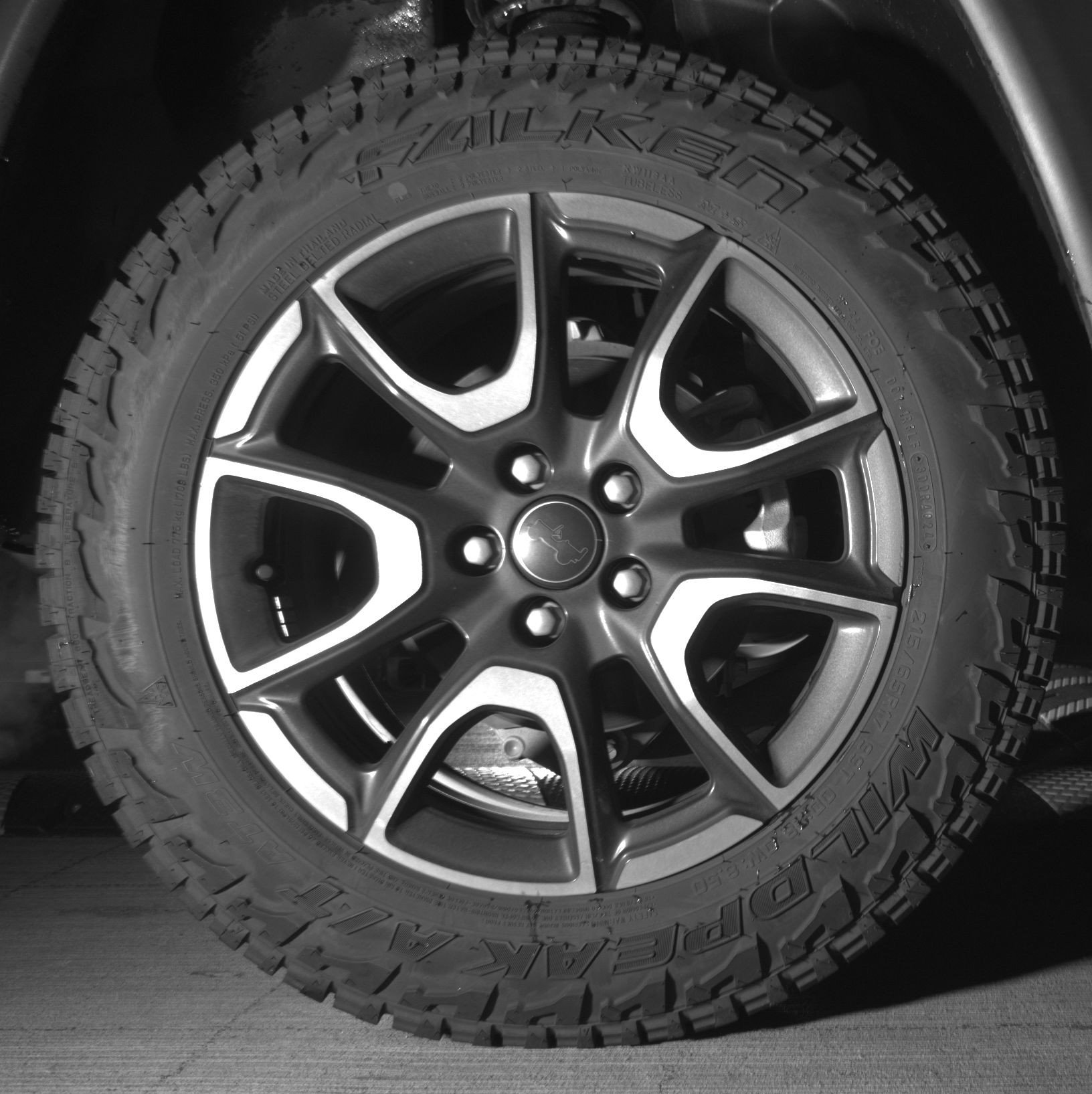 Used 2025 Jeep Compass Trailhawk image 15