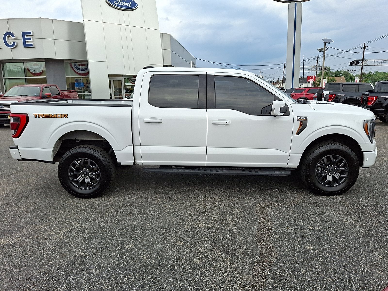 Certified 2022 Ford F150 Tremor w/ Equipment Group 402A High AWD/4WD image 7