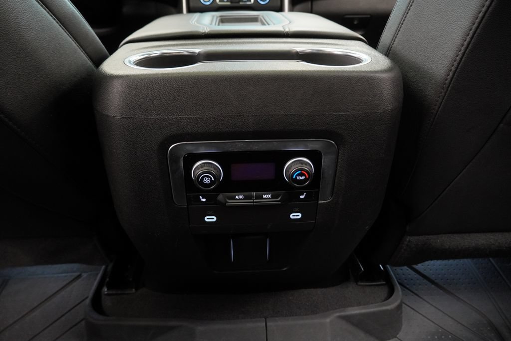 Certified 2023 Chevrolet Tahoe Z71 w/ Luxury Package AWD/4WD image 19