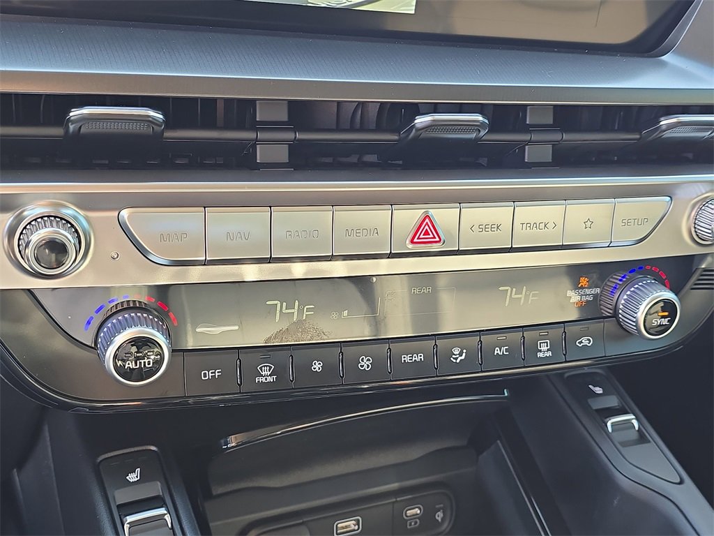 New 2025 Kia Telluride S image 28