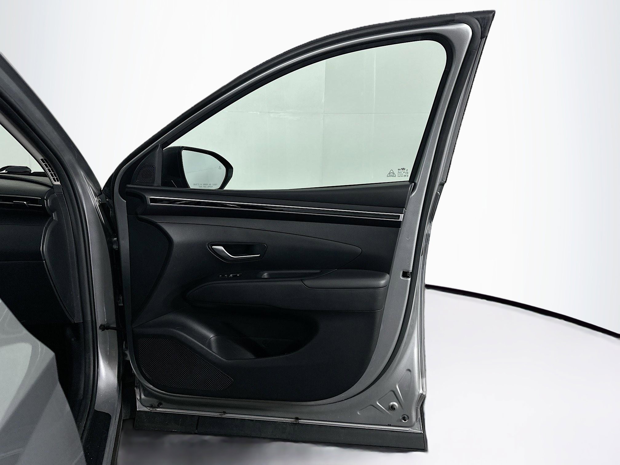 Used 2023 Hyundai Tucson SEL w/ Winter Package image 31