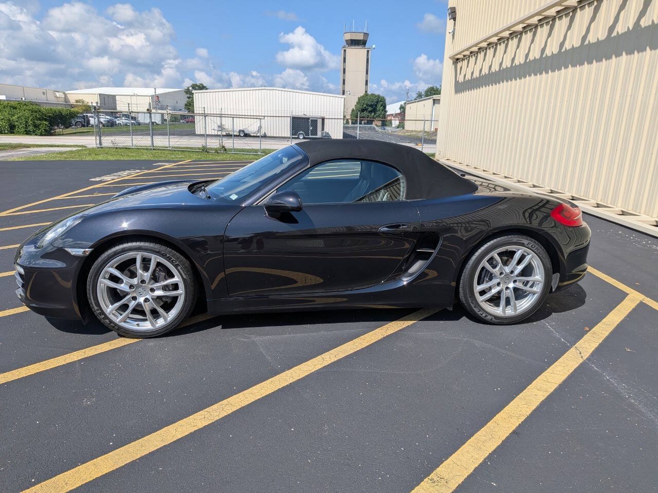 Used 2014 Porsche Boxster RWD image 4