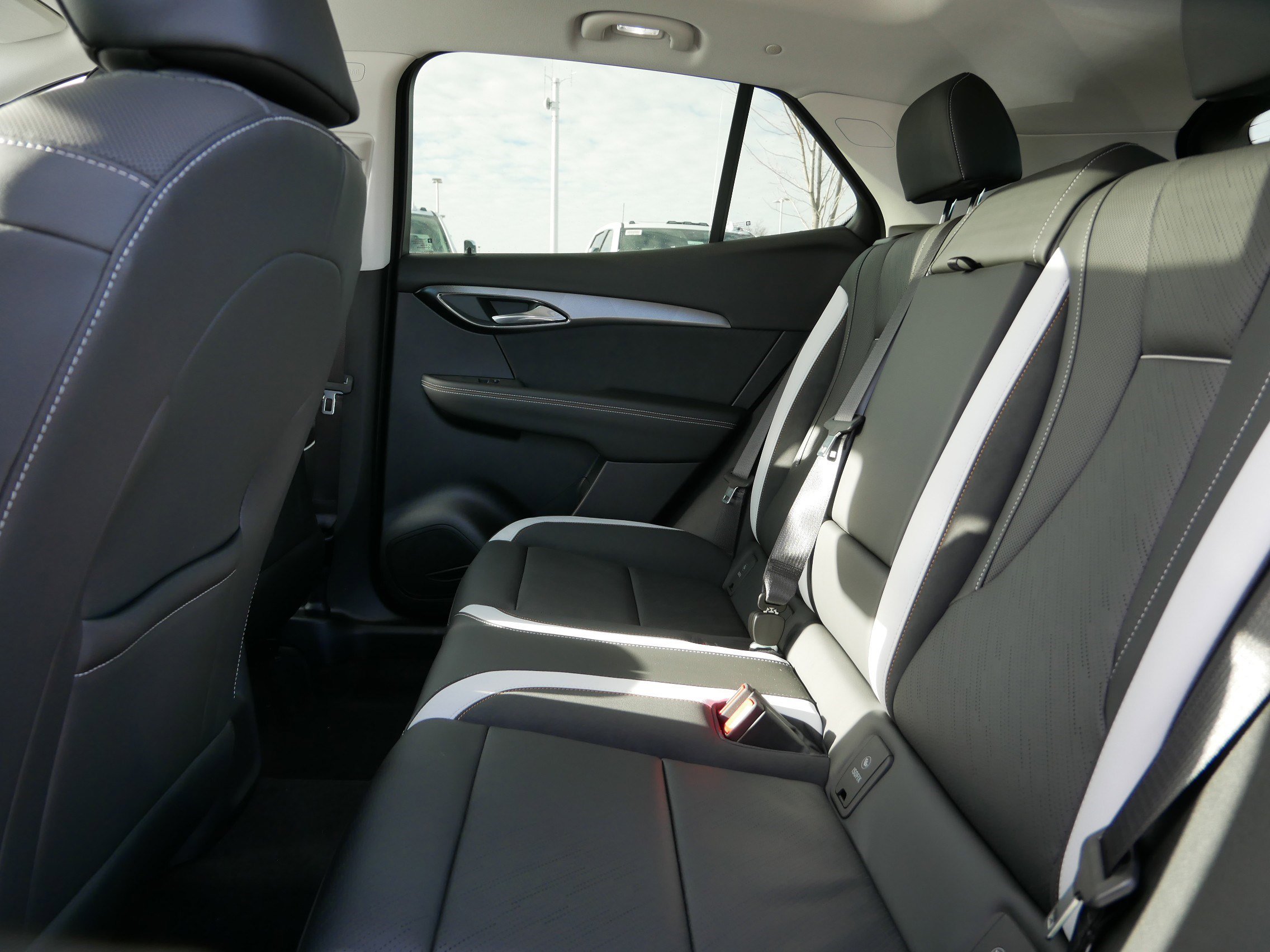 New 2026 Buick Envision Sport Touring image 5