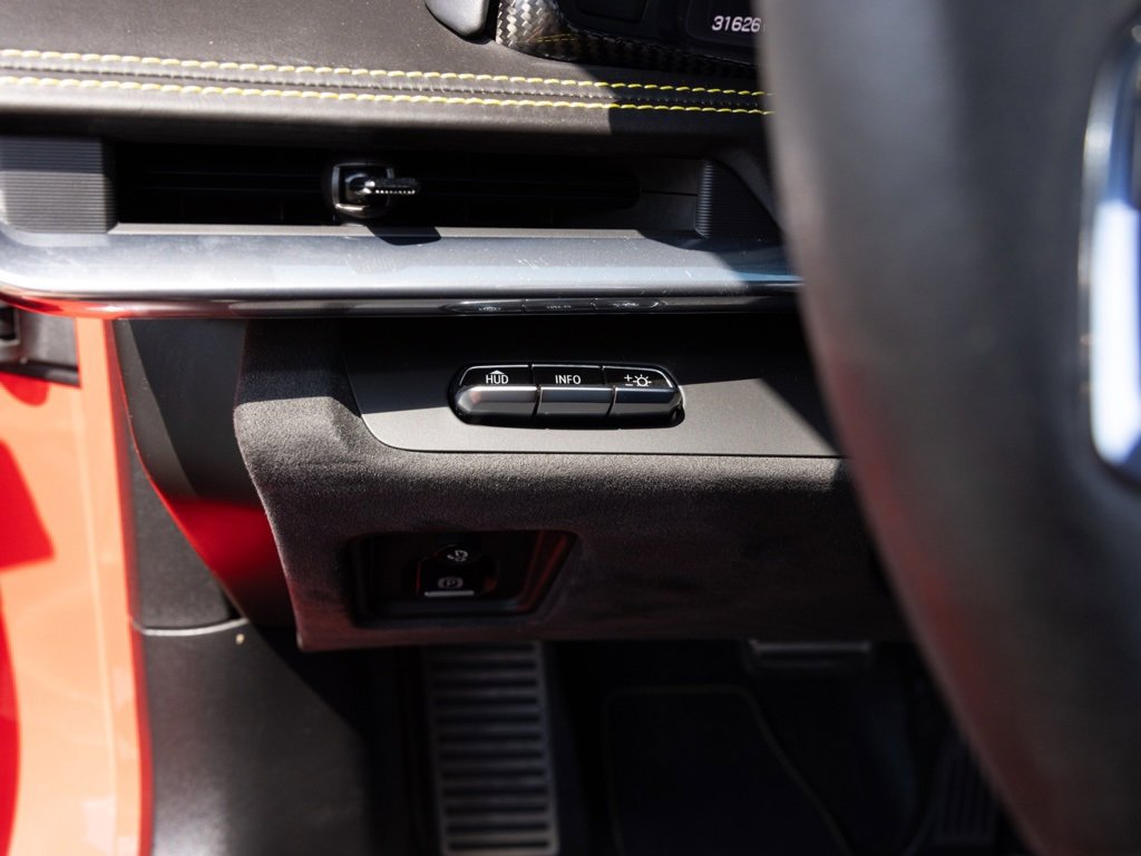 Used 2020 Chevrolet Corvette Stingray Premium Cpe w/ 3LT Preferred Equipment Group image 25