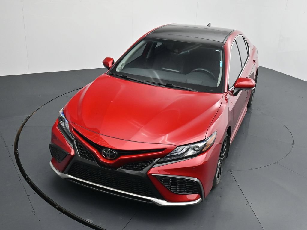 Used 2022 Toyota Camry XSE w/ Navigation Package FWD image 11