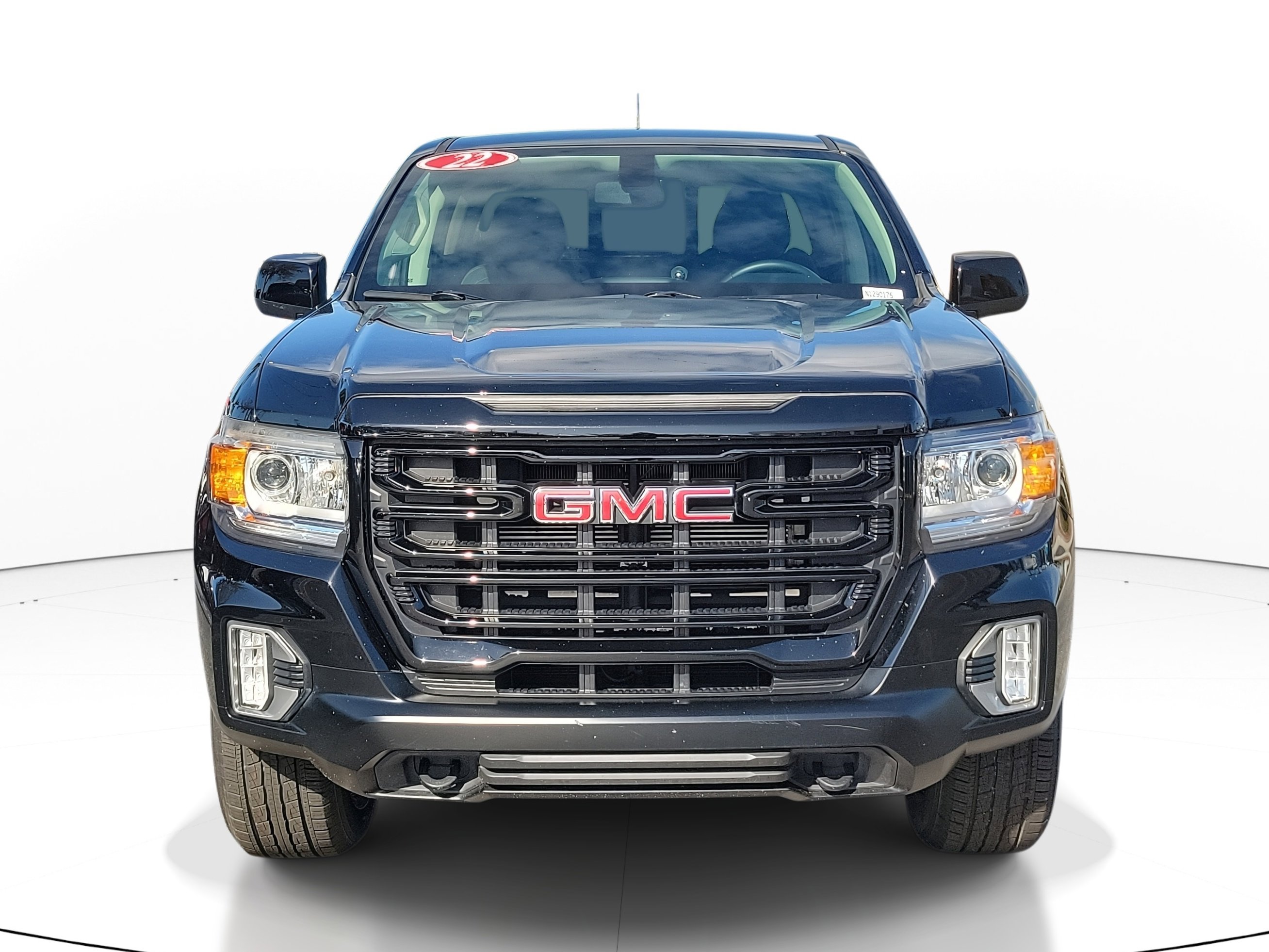 Used 2022 GMC Canyon Elevation image 2