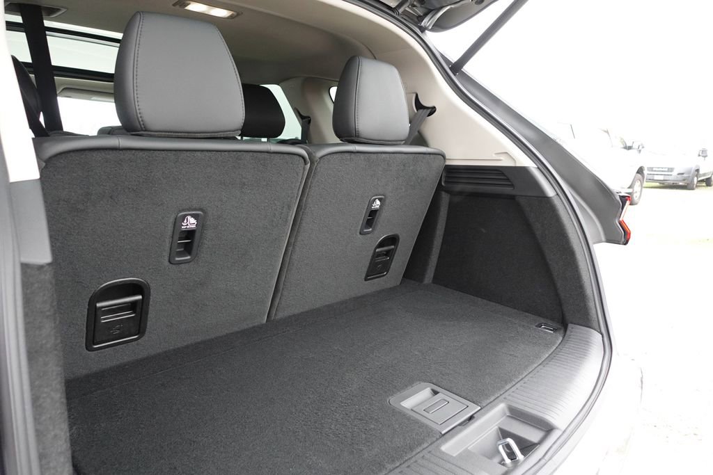 New 2026 Acura MDX SH-AWD image 28