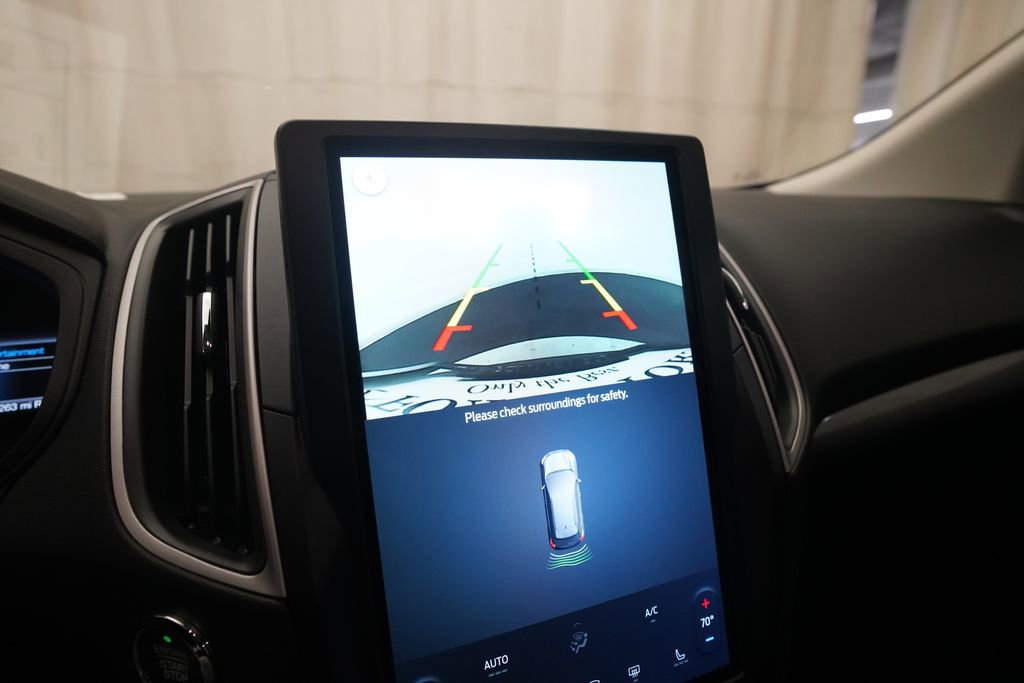 Used 2024 Ford Edge SEL w/ Convenience Package image 22